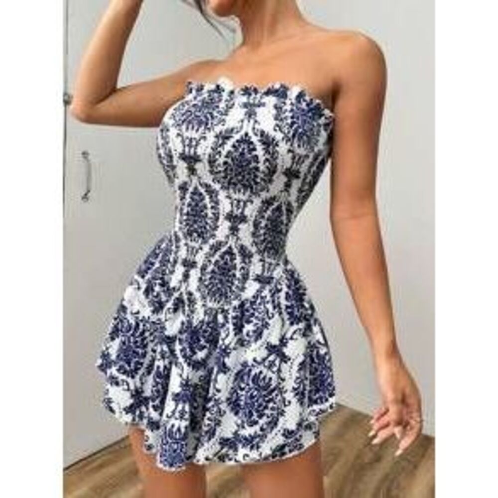 Sexy Women's Vacation Style Strapless Romper